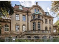 Besuch der Villa Seligmann und Vortrag von Prof. Dr. Peter Schulze Screenshot